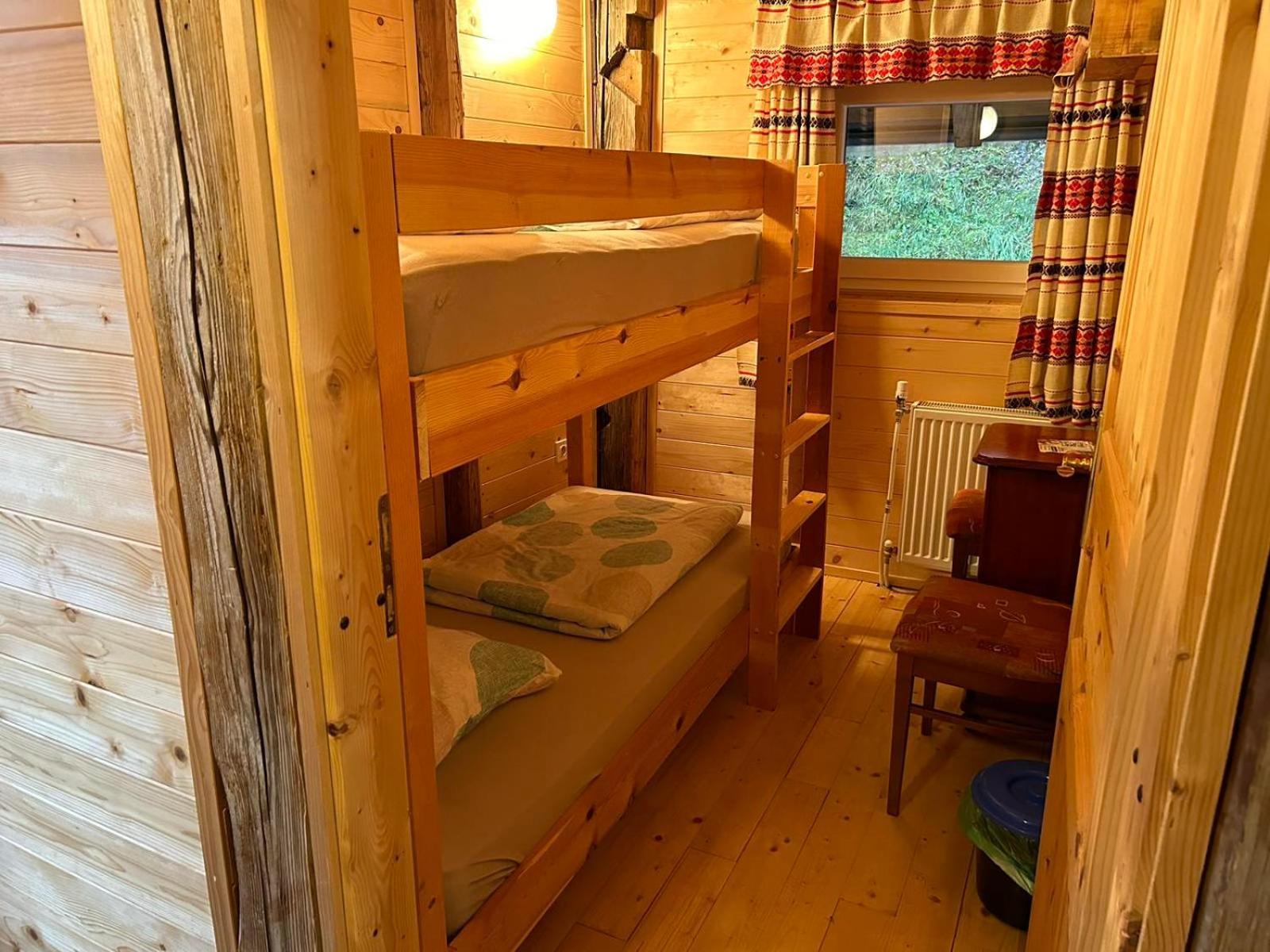 House Jaro & Camp Jaro Pension Velenje Kamer foto
